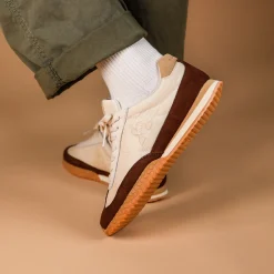 Shop Le Coq Sportif VELOCE IChaussures VELOCE I MOCHA Homme Turtledove:partridge